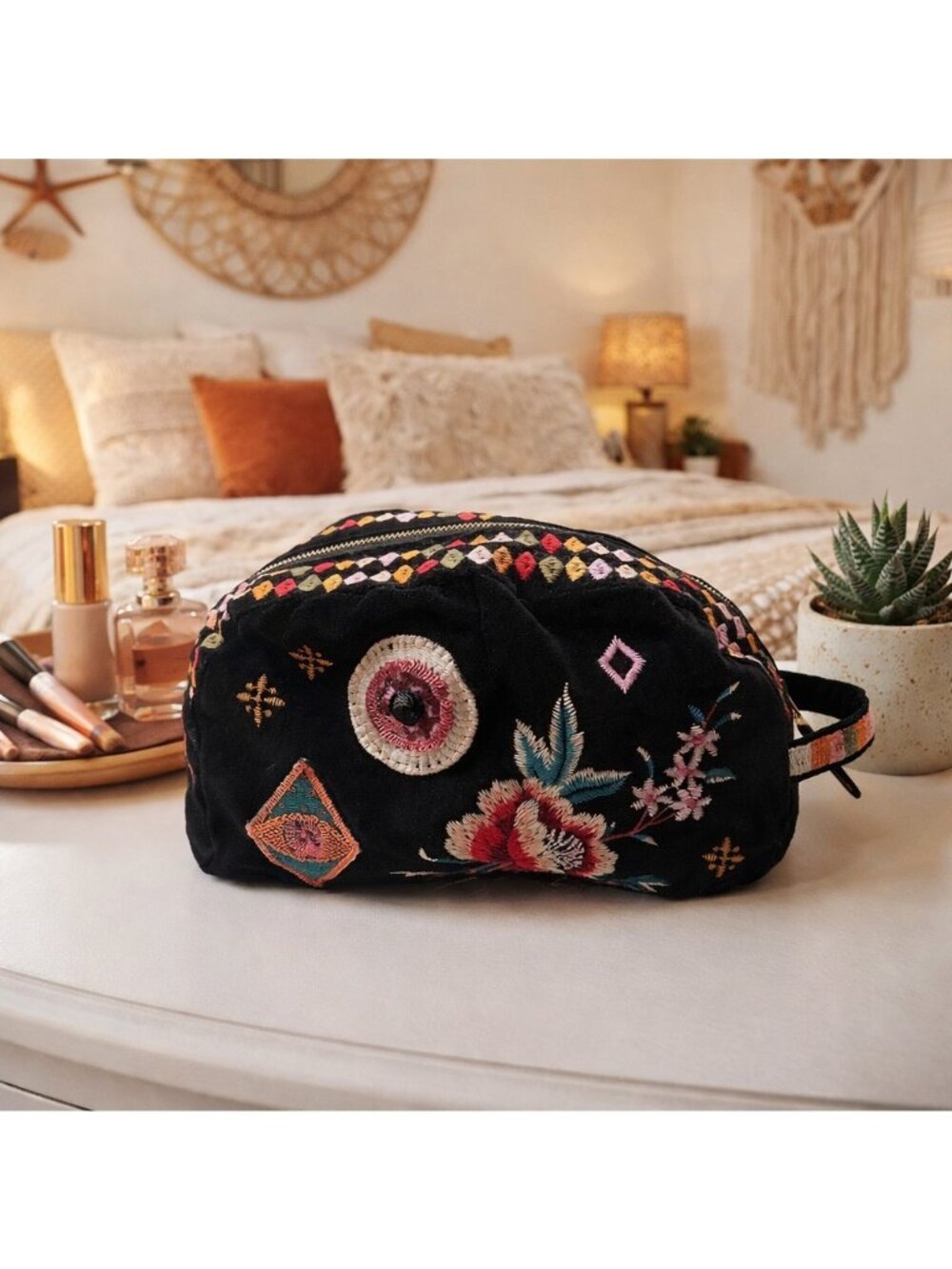 Johnny Was Margot Patched Makeup Bag Cosmetic Toiletry Black Embroidered Travel